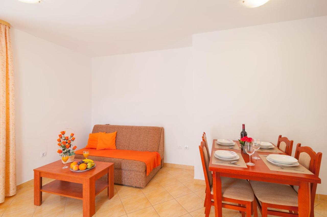 Apartments Island Beat スペタル エクステリア 写真